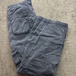 American Eagle Cargo Pants